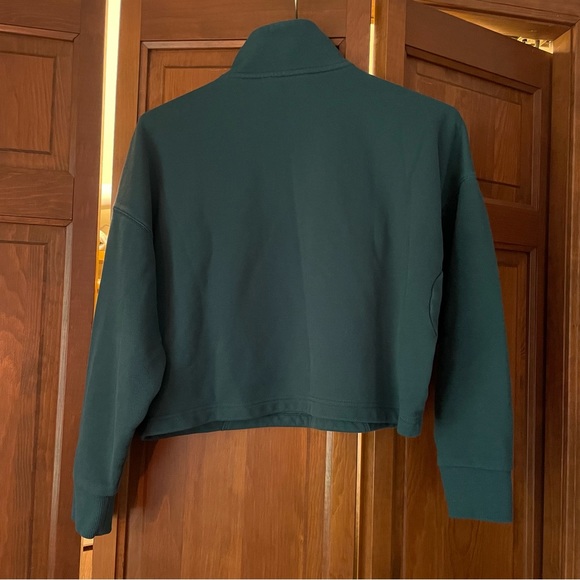 Under Armour Half Zip Cropped Pullover Sweatshirt - Picture 5 of 11